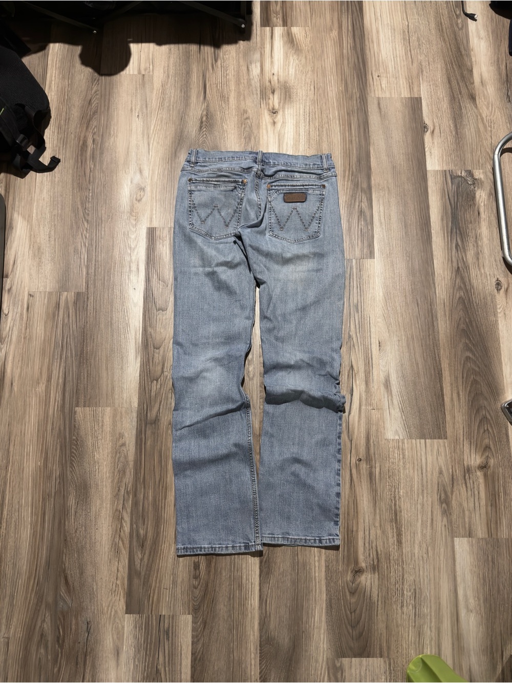 Wrangler Retro Slim Straight Jeans • 31x32